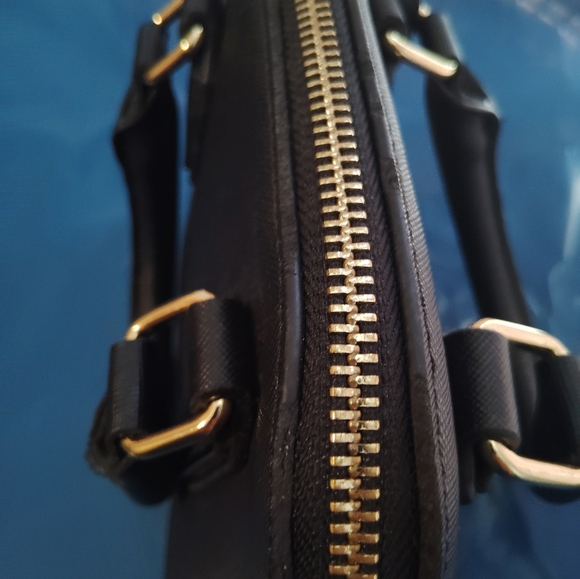 Steve Madden Mini/ Small Purse With Side Tag - Picture 8 of 16